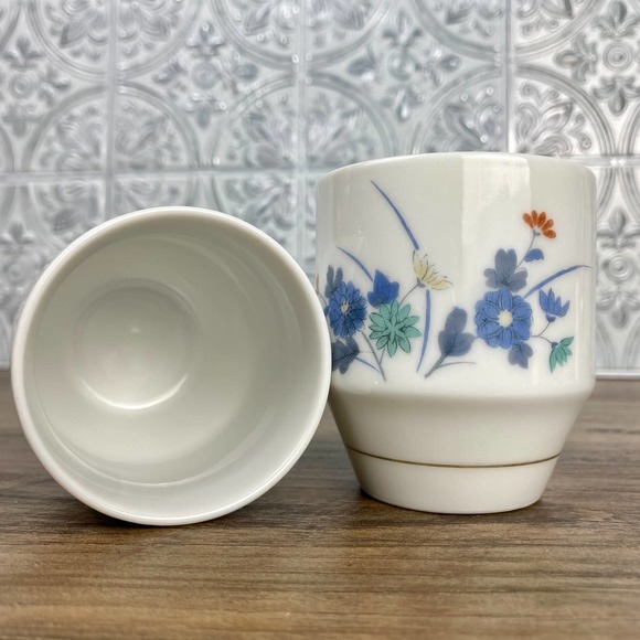 Vintage Pair of Blue Floral Japanese Tea Cups, Otagiri OMC, Saki Cups - Picture 9 of 9